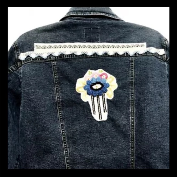 Vintage Upcycled Denim Jean Jacket Hand Embellished Lace Boho Western Large - Picture 4 of 11
